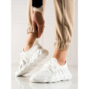 TRENDI WHITE FASHION SNEAKERS