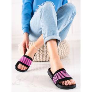 SUPER COOL STRIPED FLIP-FLOPS