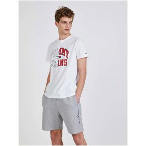 White Men's T-Shirt with Tommy Jeans Print - Men's