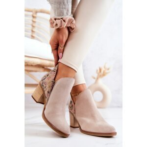Women’s Leather Boots On Block Heel Maciejka Light beige 04492