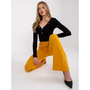 Elegant mustard trousers with Salerno folds