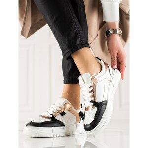 TRENDI STYLISH SNEAKERS