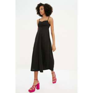 Trendyol Black Heart Collar Knitted Dress
