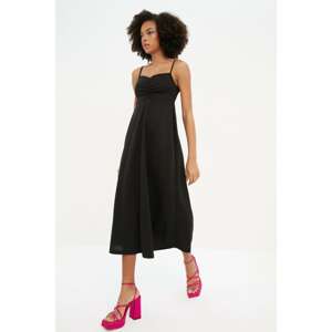 Trendyol Black Heart Collar Knitted Dress