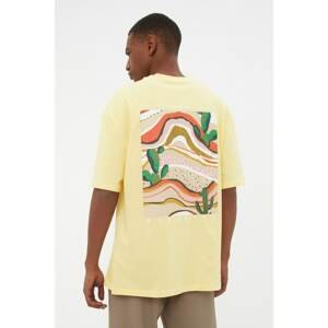 Trendyol Yellow Men's Relaxed Fit Crew Neck Short Sleeve Printed T-Shirt