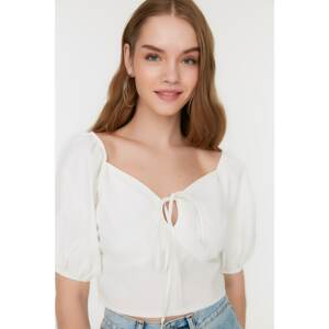 Trendyol Ecru Crop Blouse