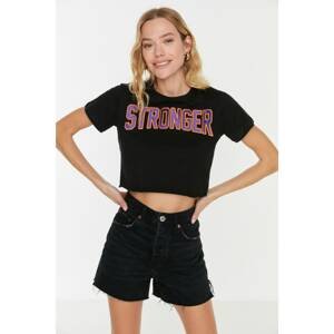 Trendyol Black Embroidery Detailed Crop T-Shirt