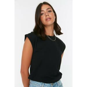 Trendyol Black Recycle Zero Sleeve Basic Knitted T-Shirt