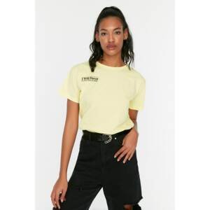 Trendyol Yellow Slogan Embroidered Semiftted Knitting
