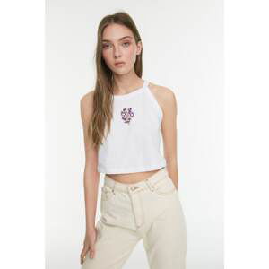 Trendyol White Embroidered Crop Knitted Singlet