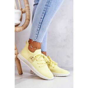 Women's Sport Shoes GOE JJ2N4150 Yellow