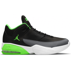 Nike Jordan Pán. basketbalová obuv Aura 3 Farba: čierna, Veľkosť: 44,5