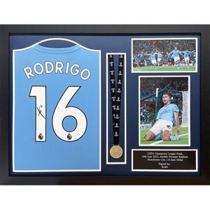 Legendy zarámovaný dres Manchester City FC 2021-2022 Rodri Signed Shirt & Medal (Framed) - Novinka