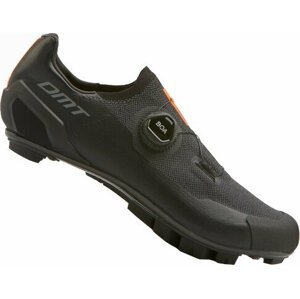DMT KM30 MTB Black 42,5 Pánska cyklistická obuv