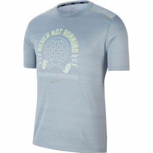 Nike MILER WILD RUN šedá S - Pánske bežecké tričko