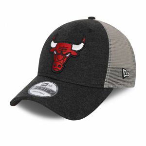 New Era HOME FIELD 9FORTY TRUCKER CHICAGO BULLS   - Klubová šiltovka