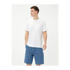 Koton Basic tričko s vreckovým detailom Crew Neck s krátkym rukávom bavlna.