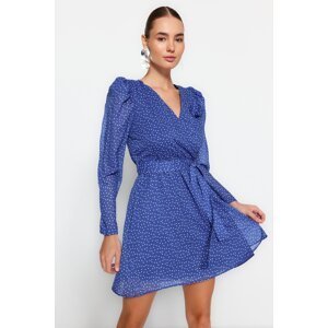 Trendyol Navy Blue Belted Rose detailne podšité tkané bodkované vzorované tkané šaty