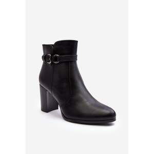 Women's leather ankle boots with buckle Black Lasima