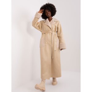 Beige winter sheepskin coat with belt