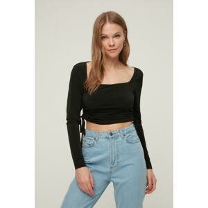 Trendyol Black Square Neck Gather Detailed Fitted Crop Stretchy Knitted Blouse