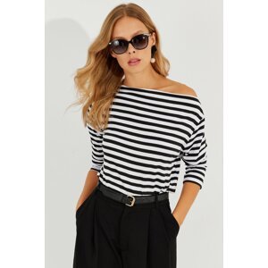 Cool & Sexy Women's Black-White Boat Neck Striped Blouse