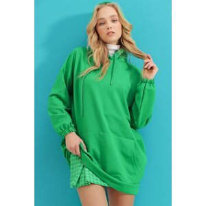 Trend Alaçatı Stili Women's Green Hooded Oversized Sweatshirt with Kangaroo Pocket
