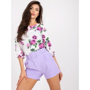 Elegant purple shorts with pockets