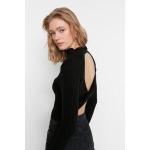 Trendyol Black Back detailný pletený sveter