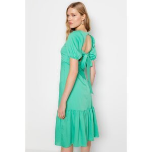 Trendyol zelený tkaný detail chrbta midi tkané šaty