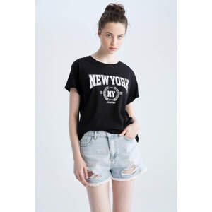 DEFACTO Regular Fit Short Sleeve New York Print T-Shirt