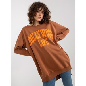 Light brown and orange oversize long sweatshirt with slogan