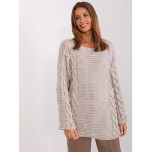 Beige sweater with cables and wool