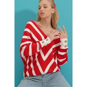 Trend Alaçatı Stili Women's Red V-Neck Bias Striped Oversize Knitwear Sweater