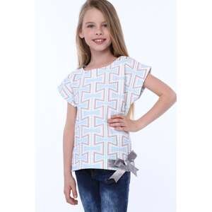Girl's blouse with patterns and bow