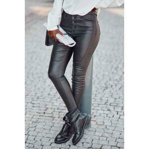 Čierne nohavice z eko kože