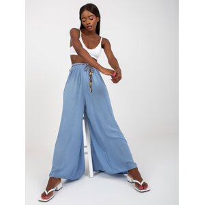 Dirty blue airy trousers made of Surie OH BELLA fabric