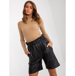 Black insulated casual shorts made of eco-leather