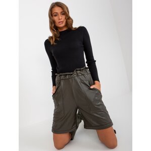 Khaki insulated casual shorts made of eco-leather