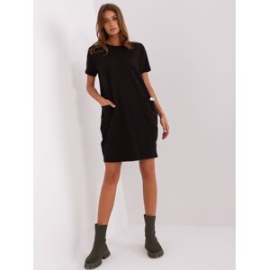 Black basic dress with short sleeves