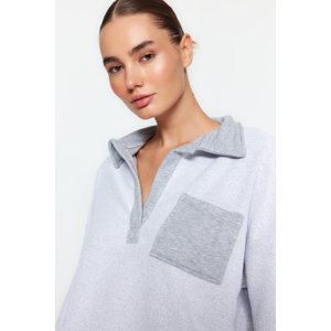 Trendyol Gray Contrast Fabric Detail Polo Collar Regular/Regular Knitted Sweatshirt