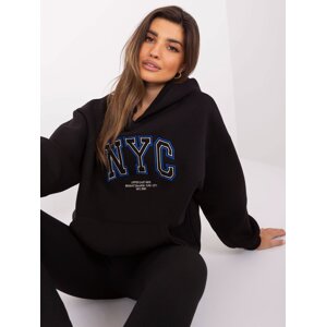 Black kangaroo sweatshirt with lettering and insulation