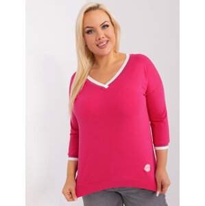 Full-color fuchsia blouse in a larger size with cuffs