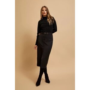 Elegant midi skirt