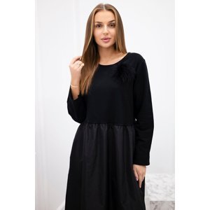 Dress with pockets and decorative brooch black