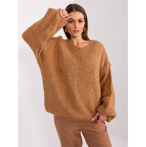 Camel oversize knitted sweater from RUE PARIS