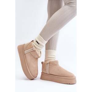 Platform snow boots with beige udra pattern