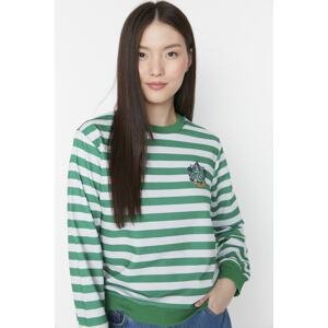 Trendyol Sweatshirt - Grün - Regular fit