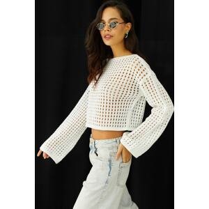 Cool & Sexy Women's White Spanish Sleeve Openwork Knitwear Short Blouse