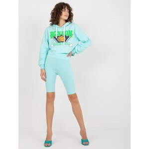 Mint casual set with sweatshirt and cycling shoes